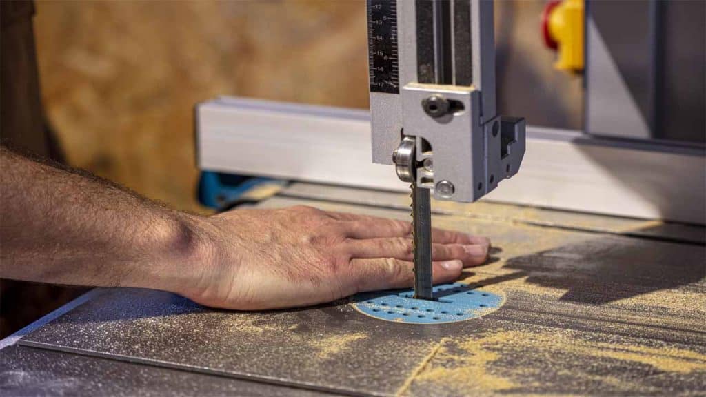 Band Saw vs. Table Saw Which One is Better (& Why) The Tool Geeks