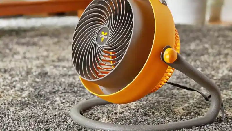 Points to Consider When Buying Jobsite and Garage Plastic-Blade Fans